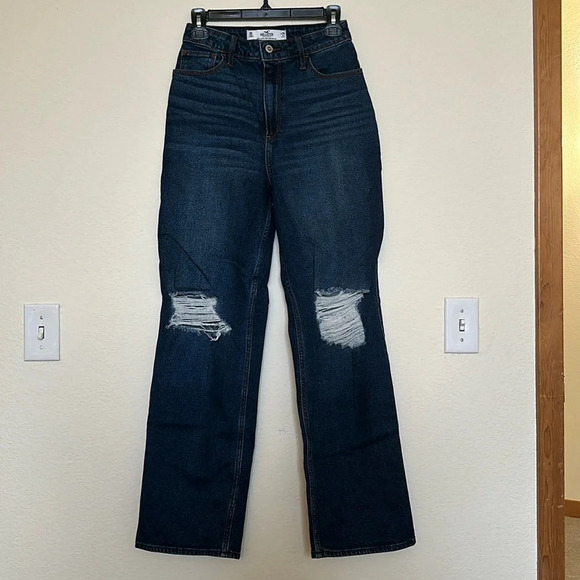 Hollister Curvy Ultra High Rise Dad Jean - Destroyed Dark Wash - Picture 1 of 3